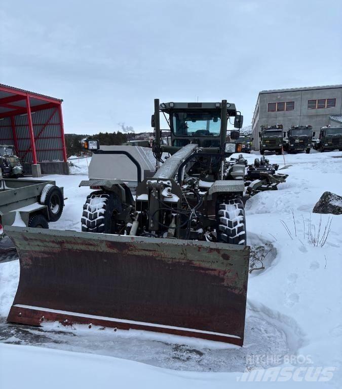 Champion 736 A 6x6 Grader