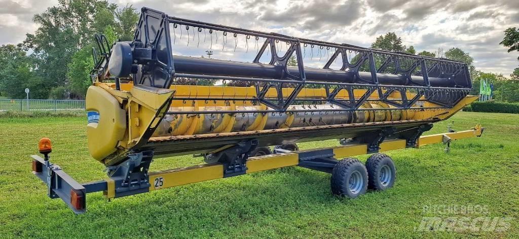 New Holland CX6.90 Mähdrescher