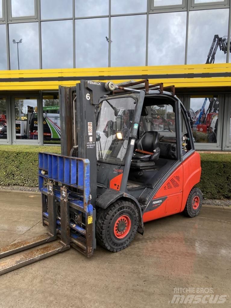 Linde H 30 CNG-02 Gasstapler