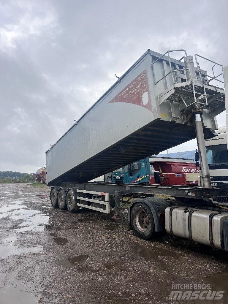 Wielton 45M3 Getreideanhänger