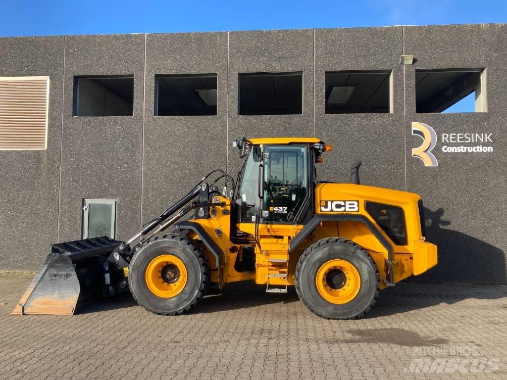 JCB 437 HT Radlader