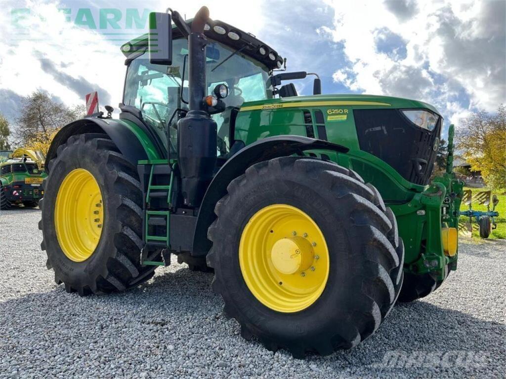 John Deere 6250r Traktoren