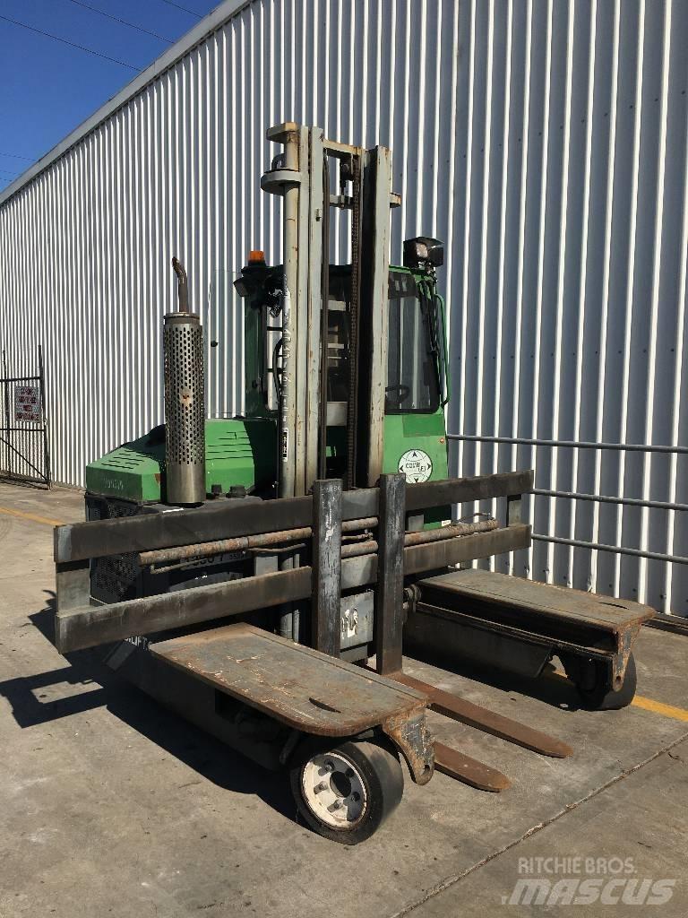 Combilift C 3000 Seitenstapler