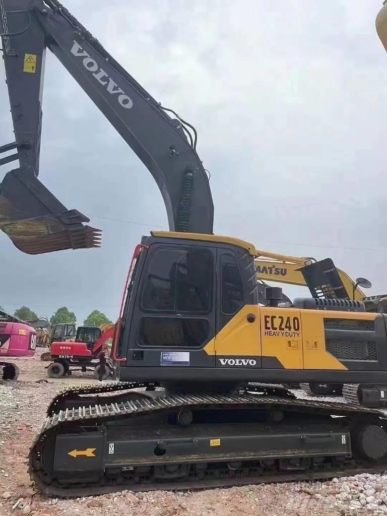Volvo EC 240 C LD Raupenbagger