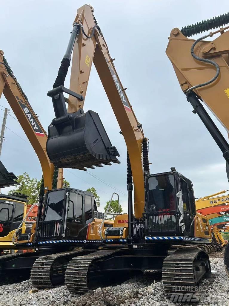 Sany SY 215 C Raupenbagger