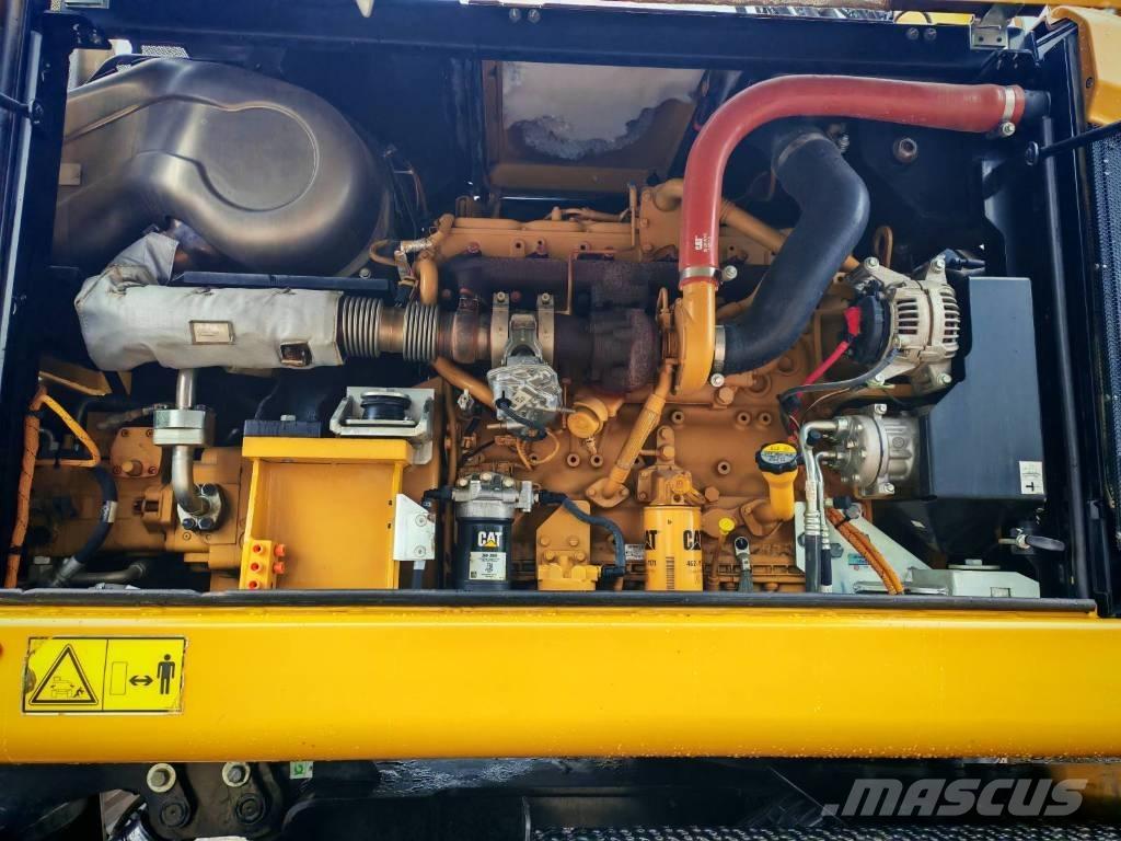 CAT M 318 F Mobilbagger