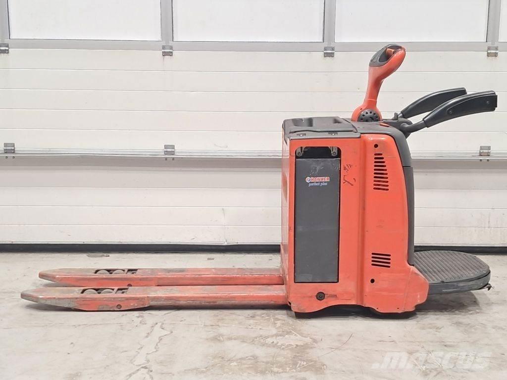 Linde T30 Niedergabelstapler