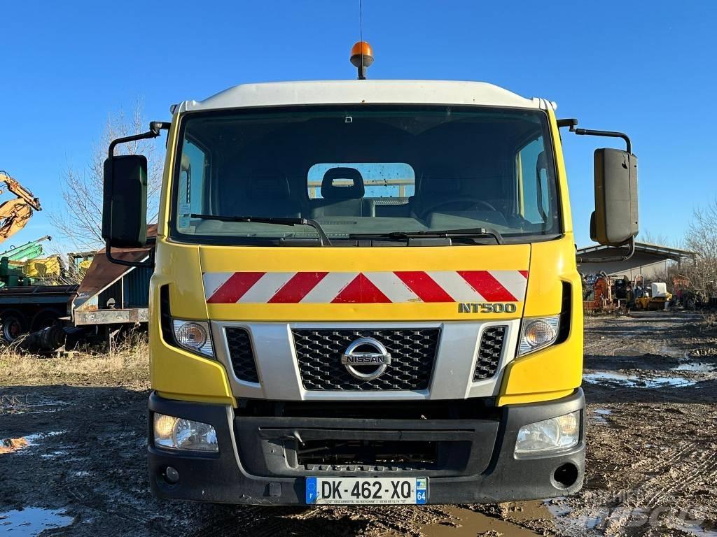 Nissan NT500 Pickup/Pritschenwagen
