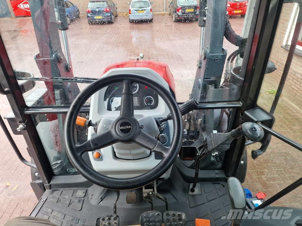 Valtra A 94 Traktoren