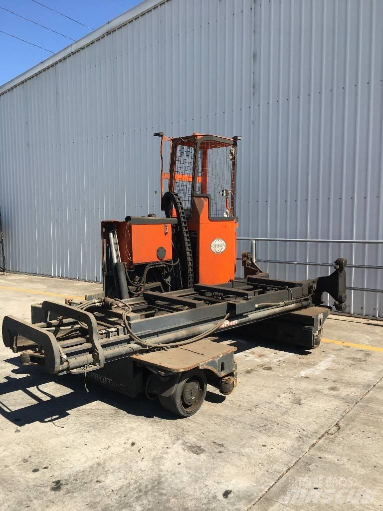 Combilift C4000STE Seitenstapler