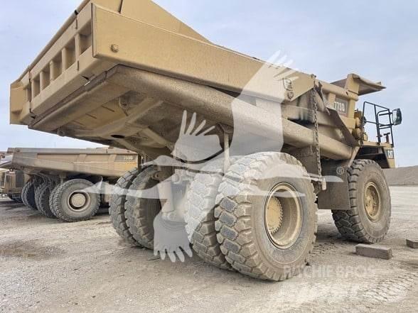 CAT 773D Dumper - Knickgelenk