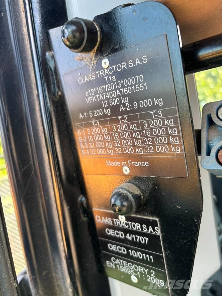 CLAAS Arion 650 CIS Traktoren