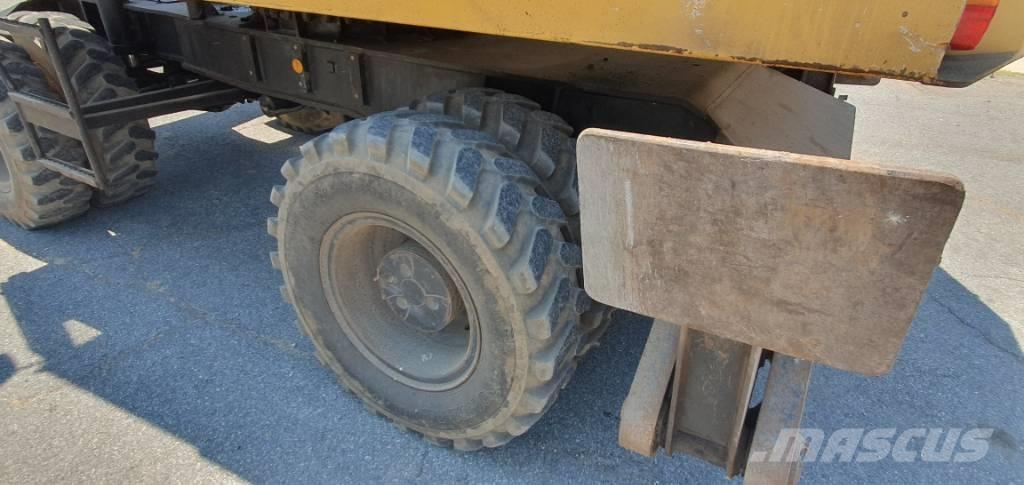 CAT 214 B Mobilbagger