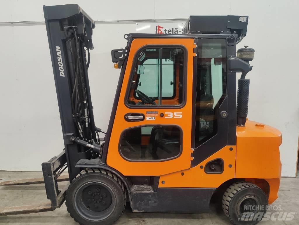 Doosan D 35 C-7 Dieselstapler