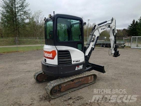 Bobcat E 26 Minibagger < 7t