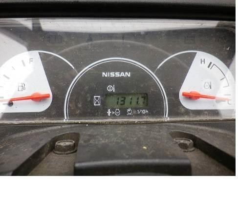 Nissan PL02A20D Gasstapler