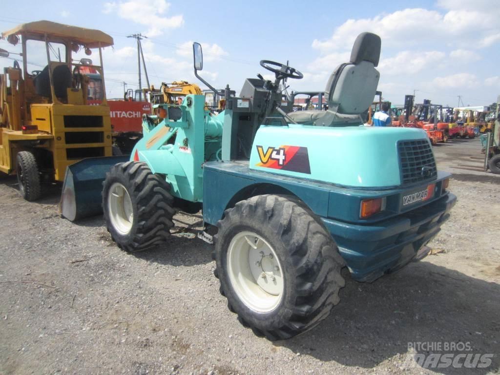 Yanmar V4 Radlader