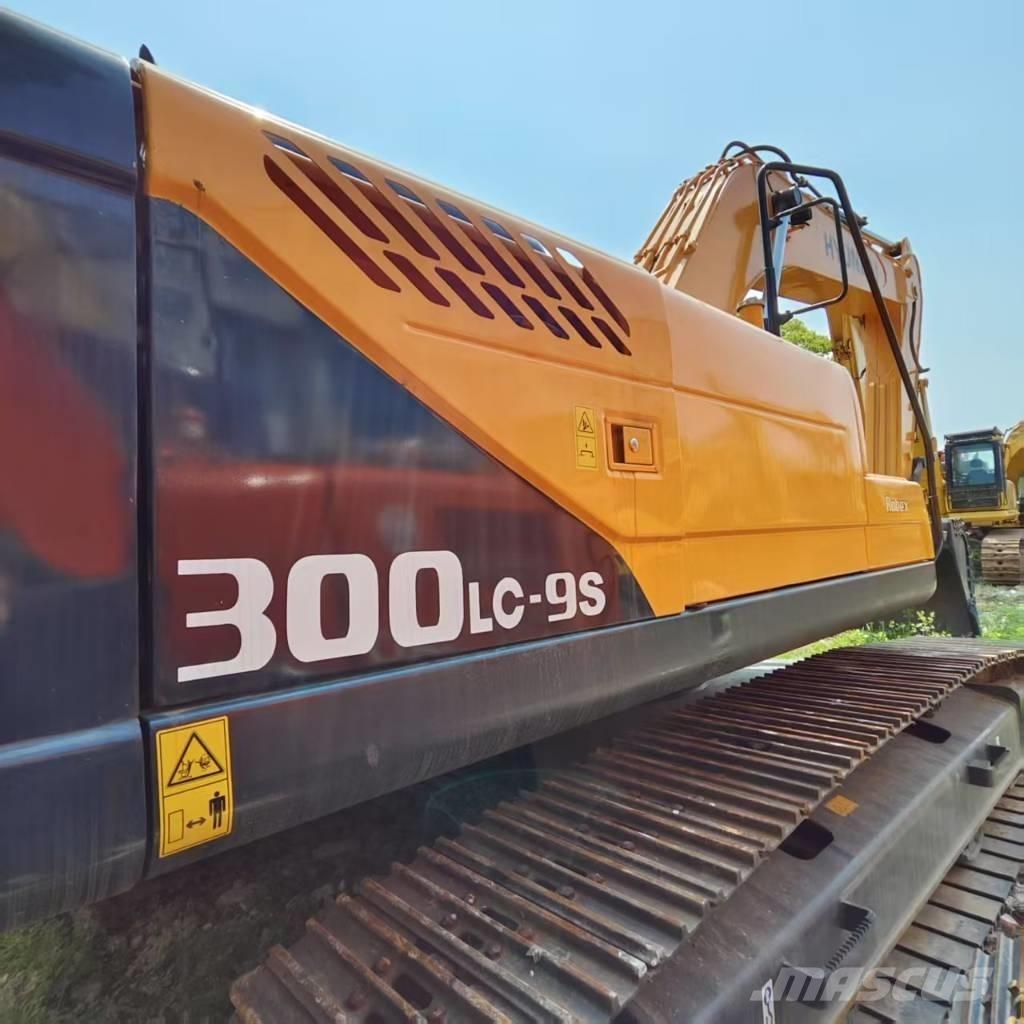 Hyundai R300LC-9S Raupenbagger