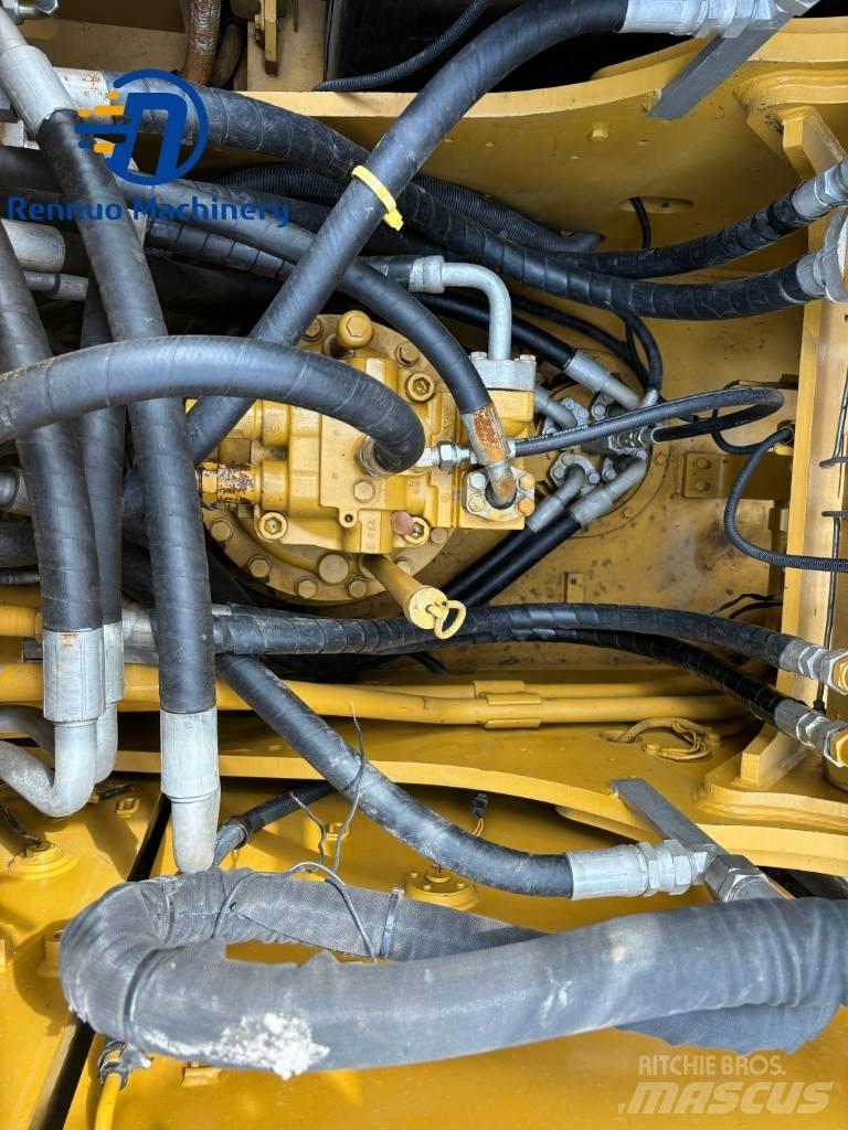 CAT 323 Raupenbagger
