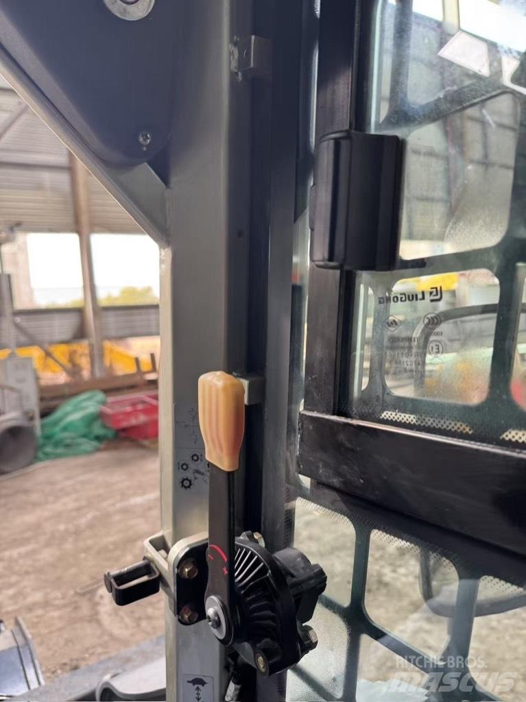 LiuGong 385 B Kompaktlader