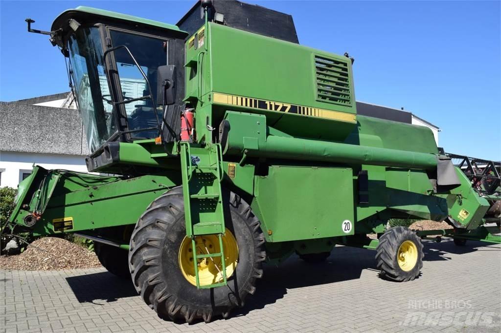 John Deere 1177 Mähdrescher