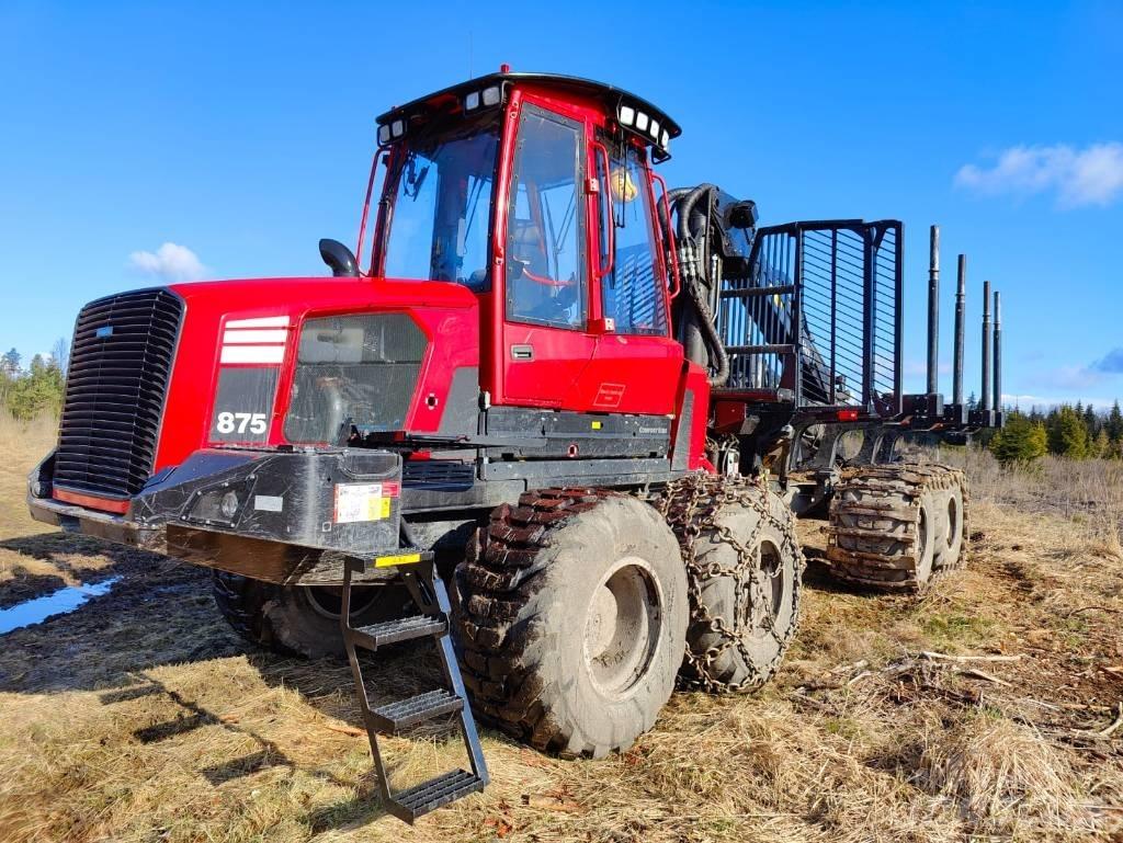 Komatsu 875 Forwarder
