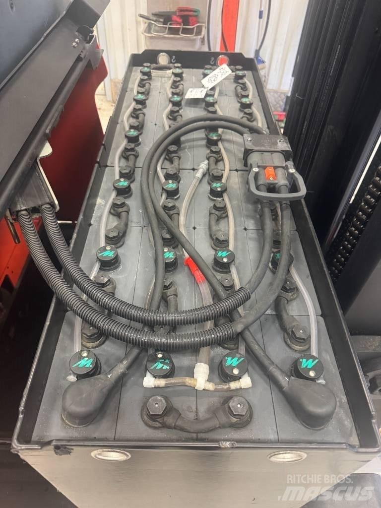 BT Toyota RRE 160 Schubmaststapler