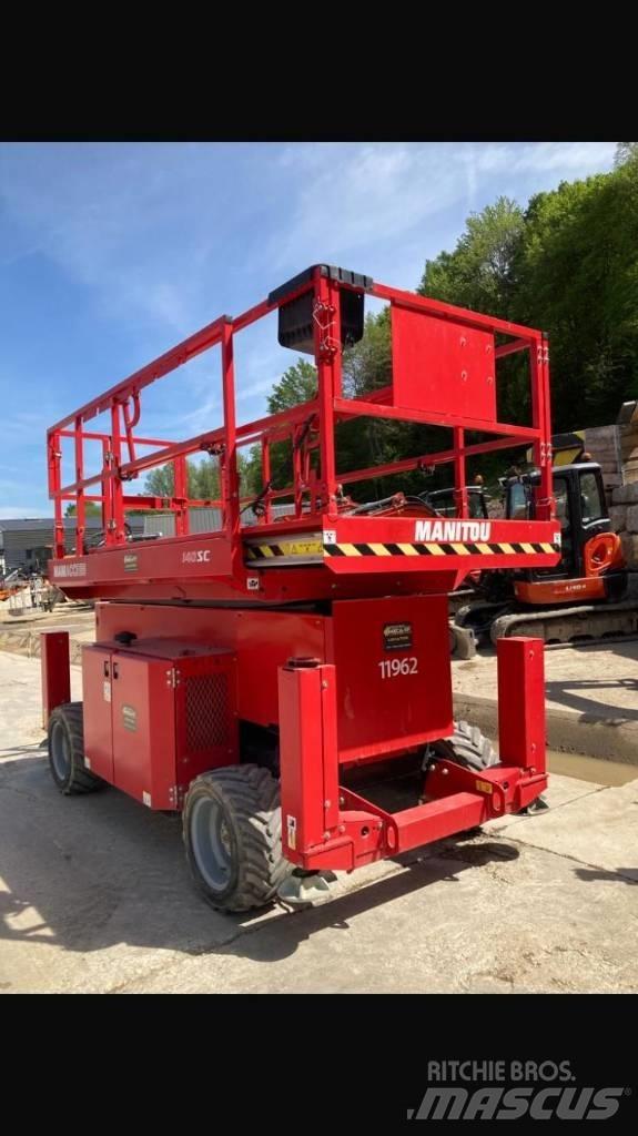 Manitou 140 SC Scheren-Arbeitsbühnen