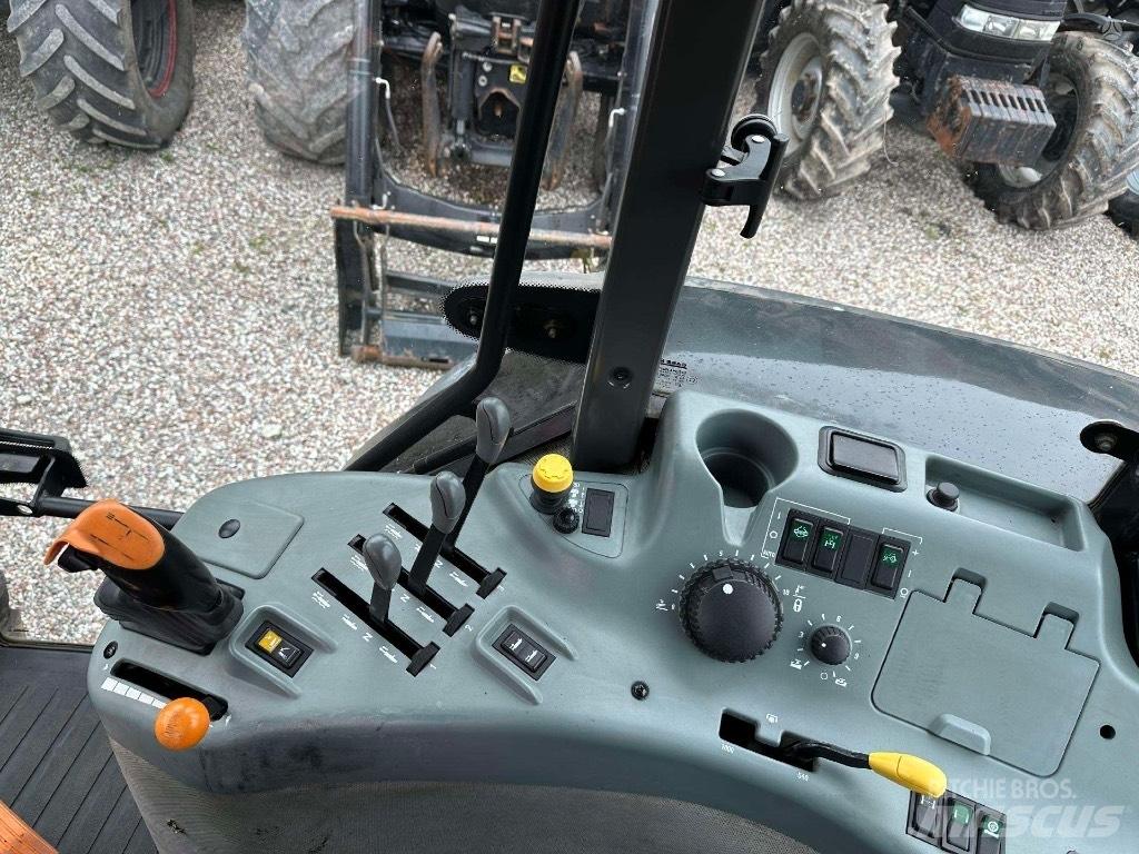 Case IH MX 150 Traktoren