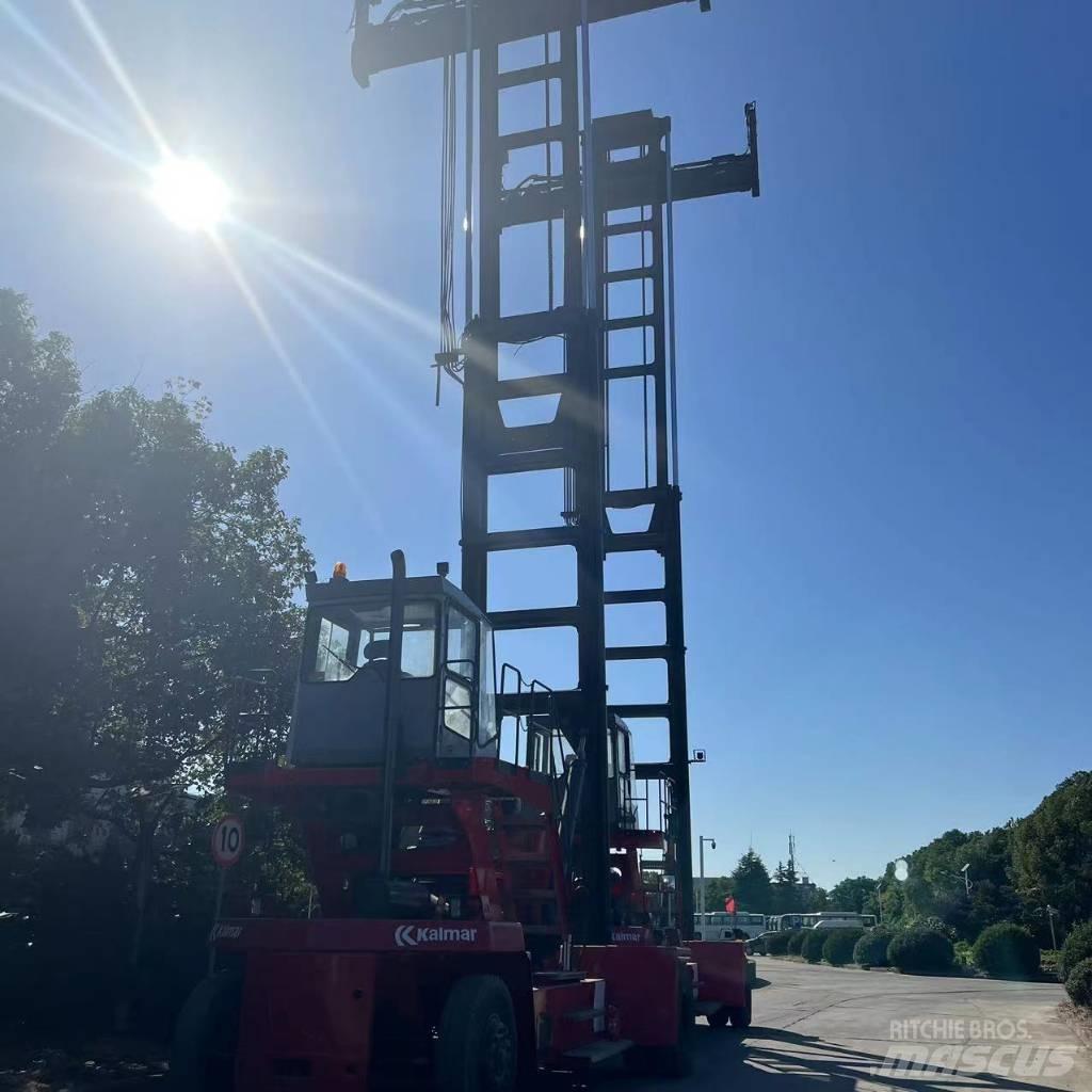 Kalmar DCE 80-45 E7 Schubmaststapler