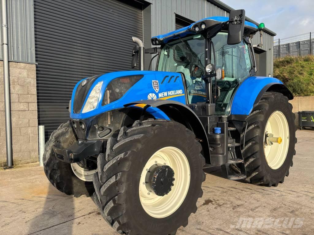 New Holland T 7.245 Traktoren