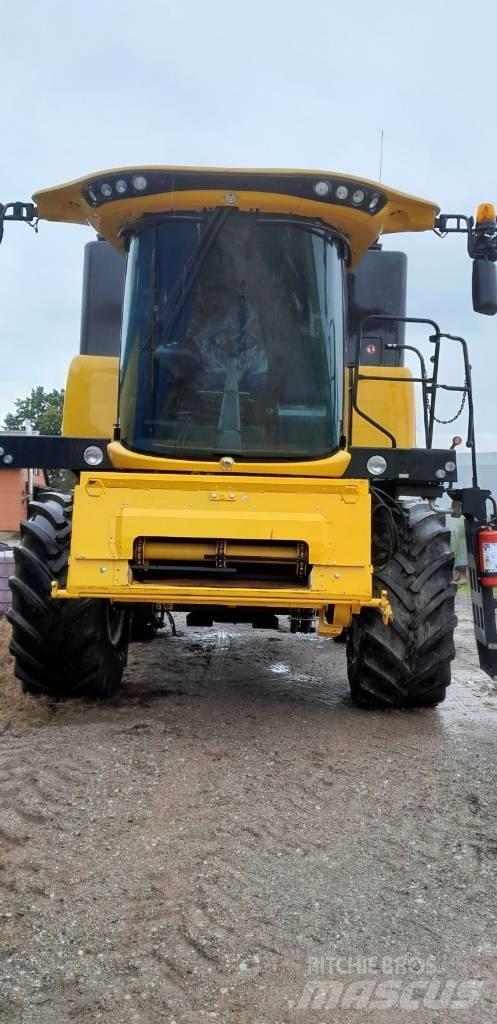 New Holland CX 5.80 Mähdrescher