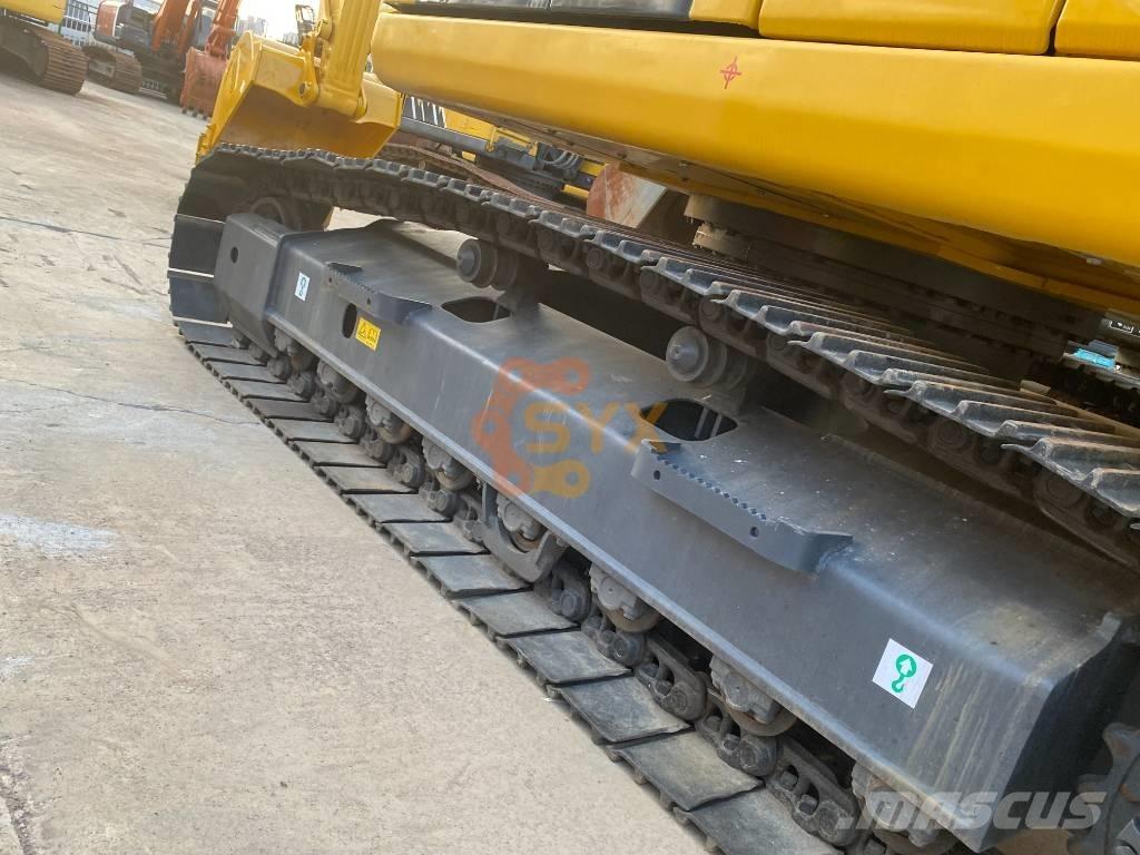 Komatsu PC 220-8 Raupenbagger