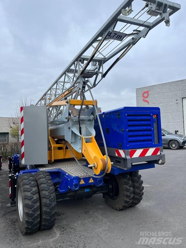 Potain M21-4WDS Selbstaufrichtende Krane