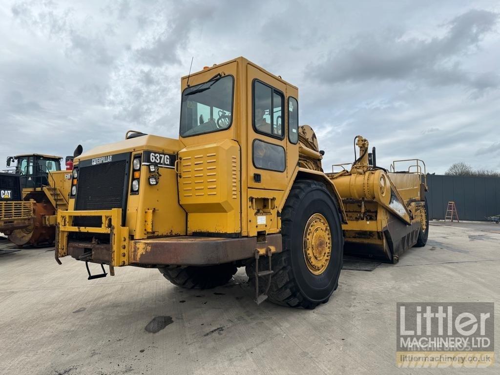 CAT 637G Schaber
