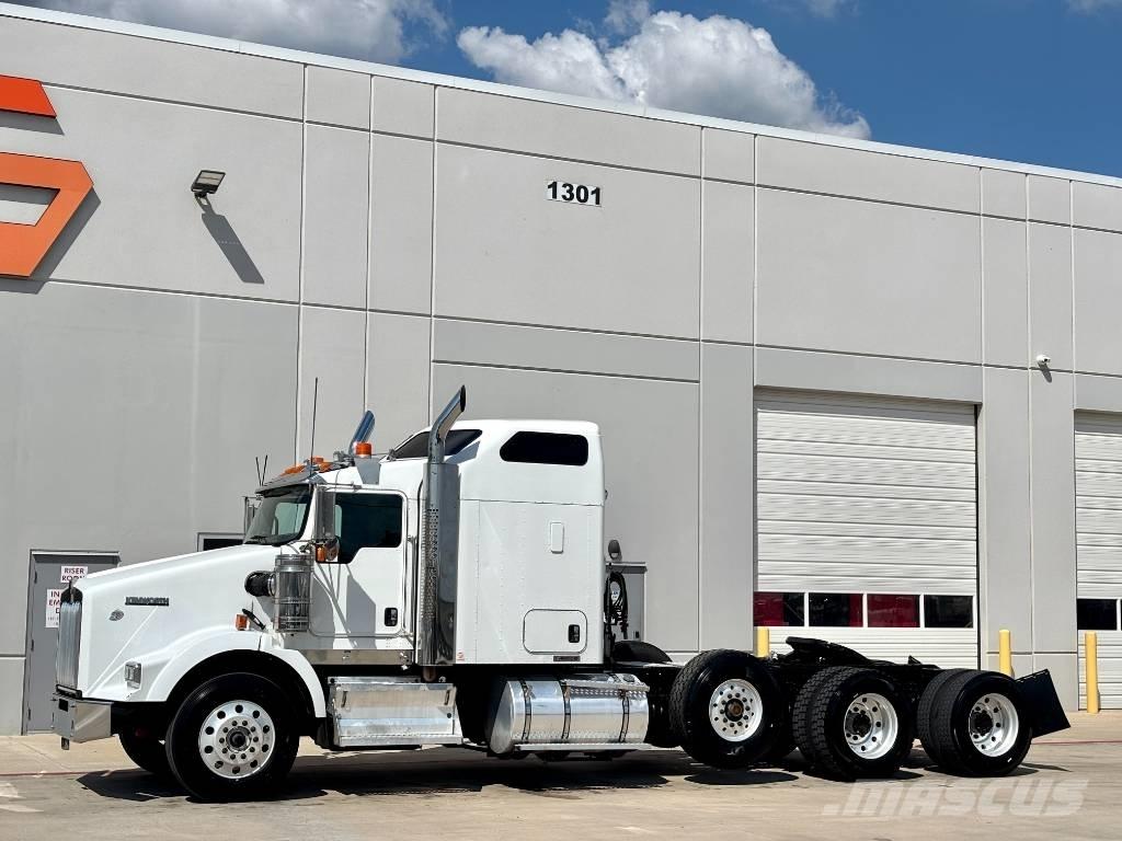 Kenworth T 800 Sattelzugmaschinen