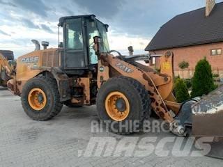 CASE 721 F Radlader