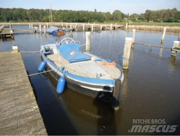 NLB HN 6737 Boote / Prahme