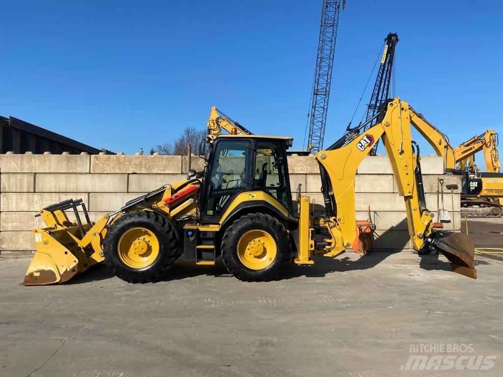 CAT 444  4x4 Baggerlader