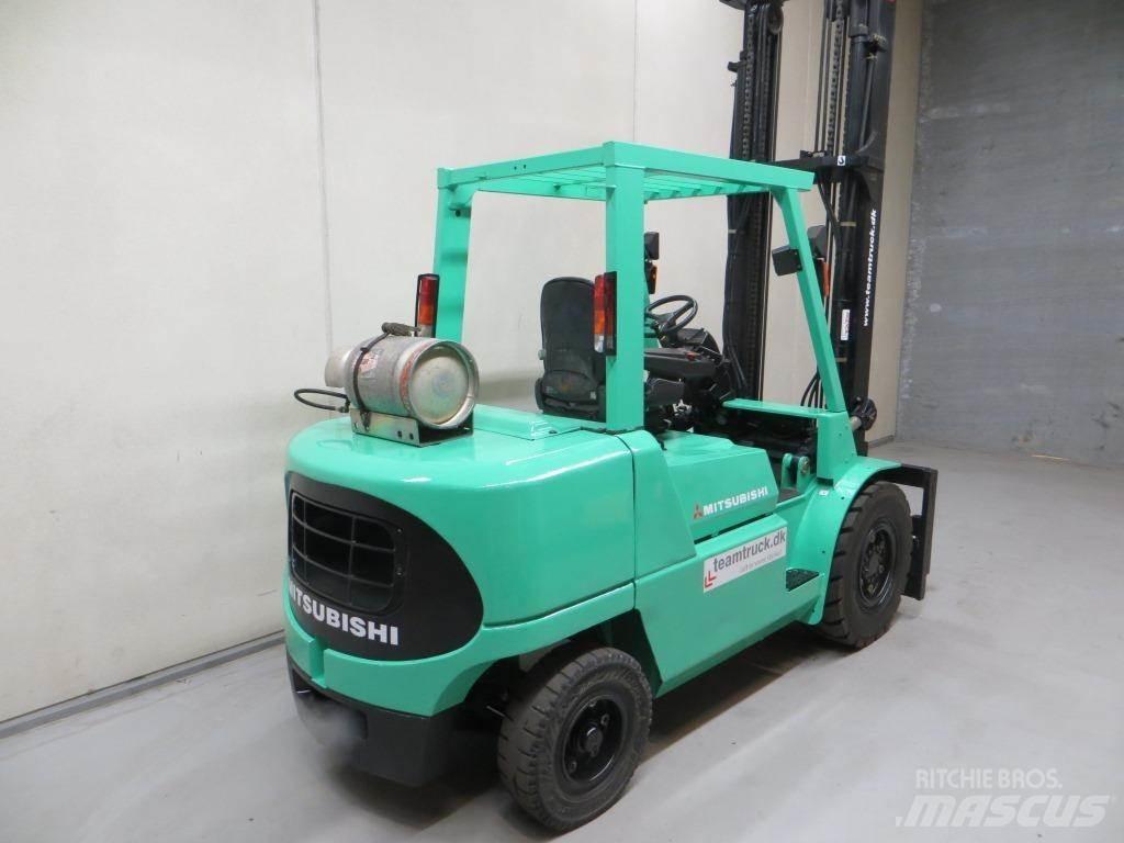 Mitsubishi FG45K2 Gasstapler