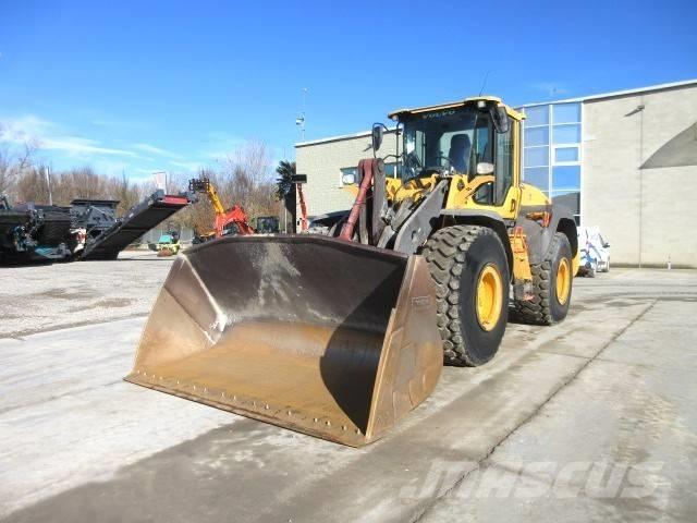 Volvo L 120 H Radlader
