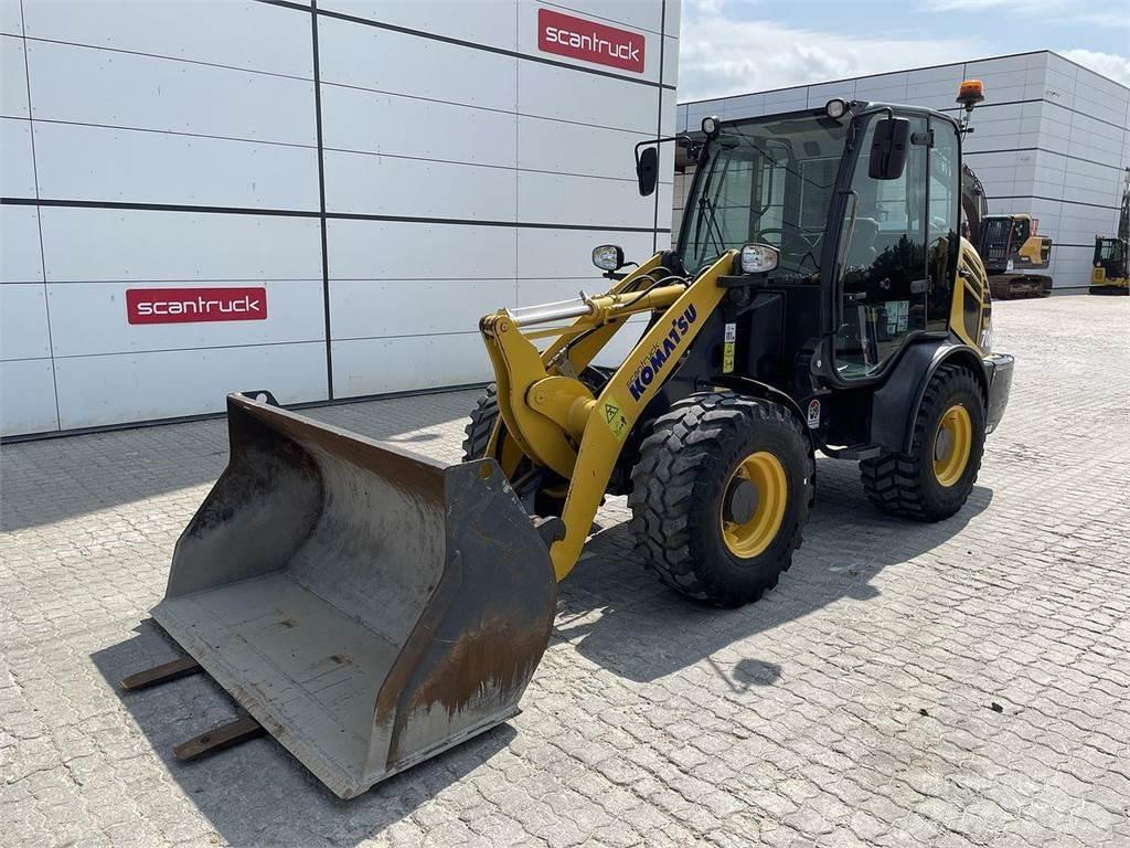 Komatsu WA70M-8EO Multifunktionslader