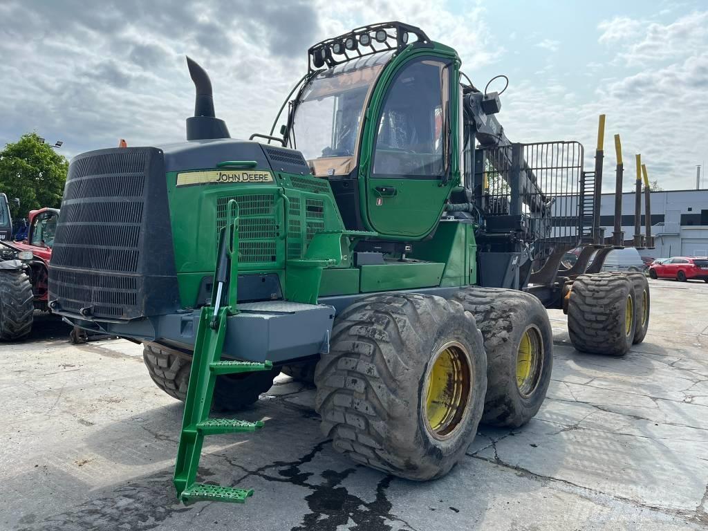 John Deere 1510G Forwarder