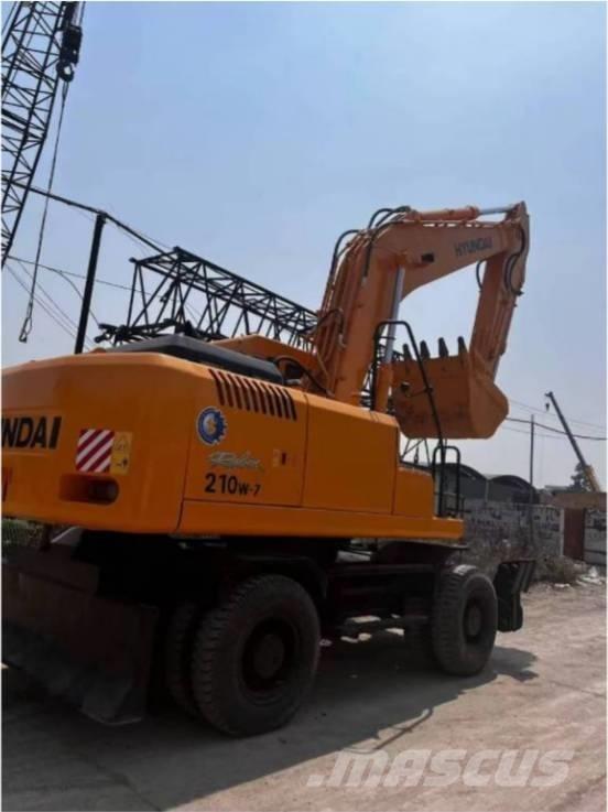 Hyundai 210 W-7 Mobilbagger
