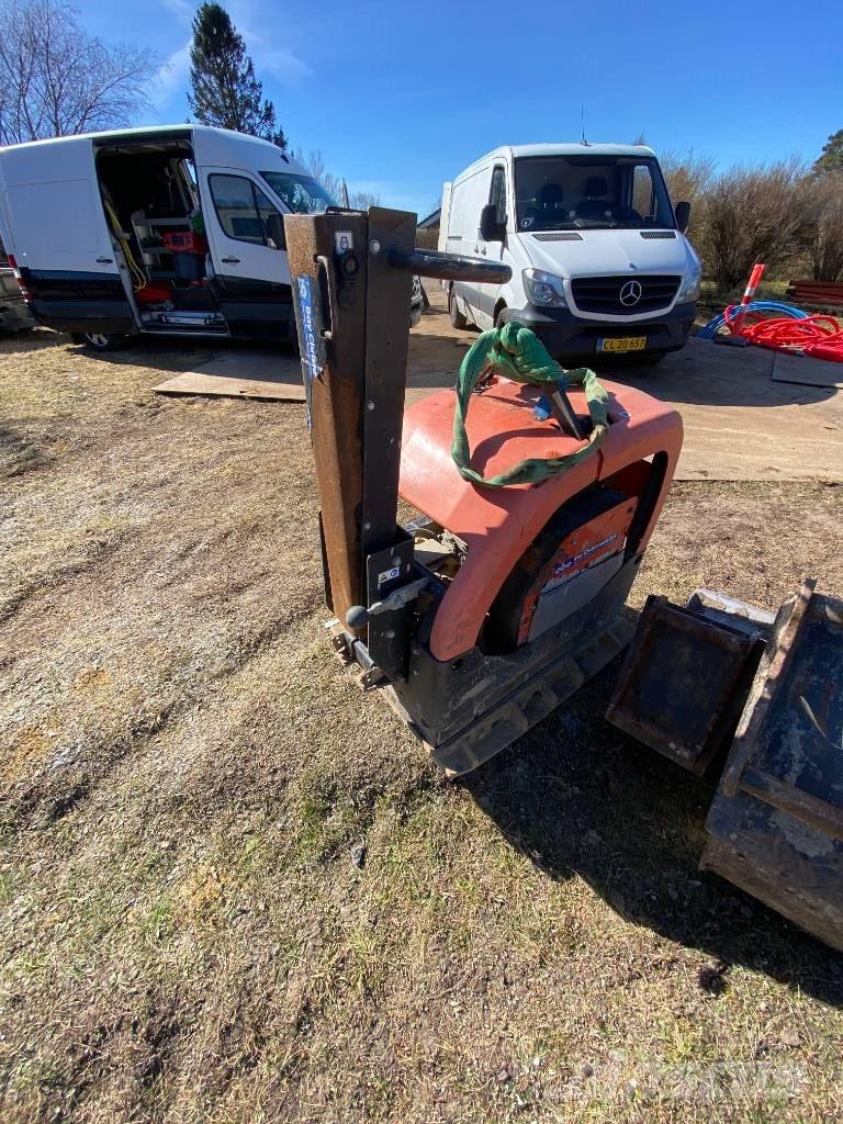 Husqvarna LG504 Vibrationsgeräte