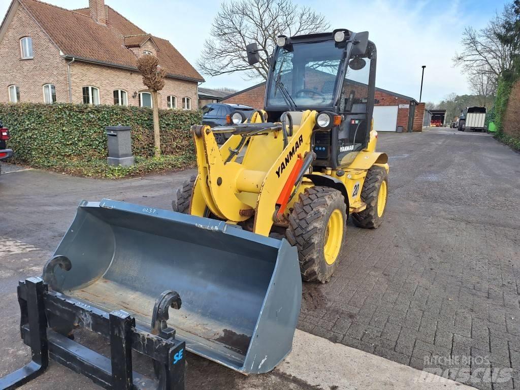 Yanmar V8 Multifunktionslader
