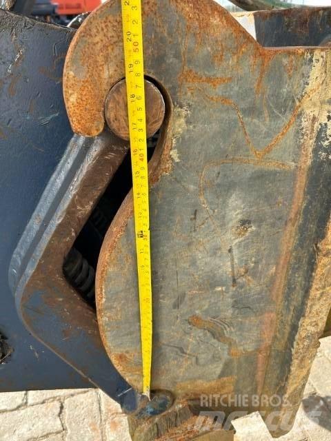 Montabert CW 30 Hammer / Brecher