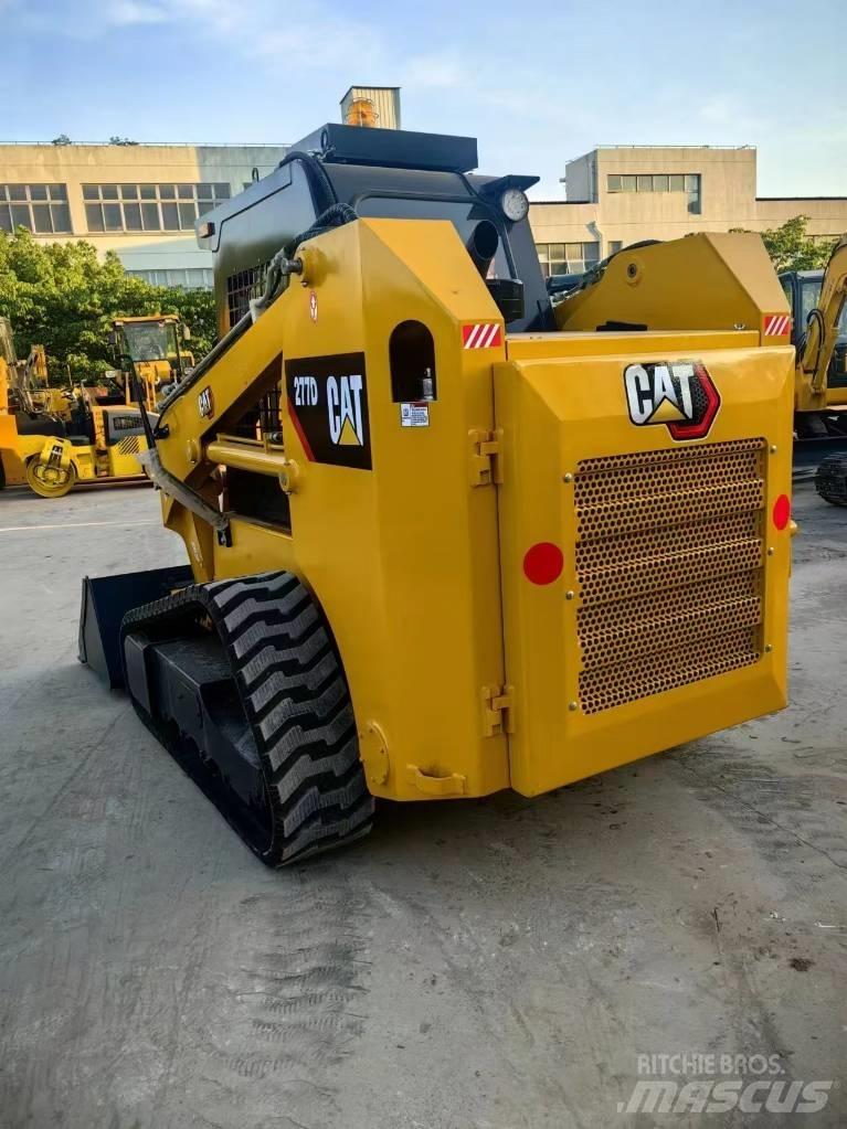 CAT 277 D Kompaktlader