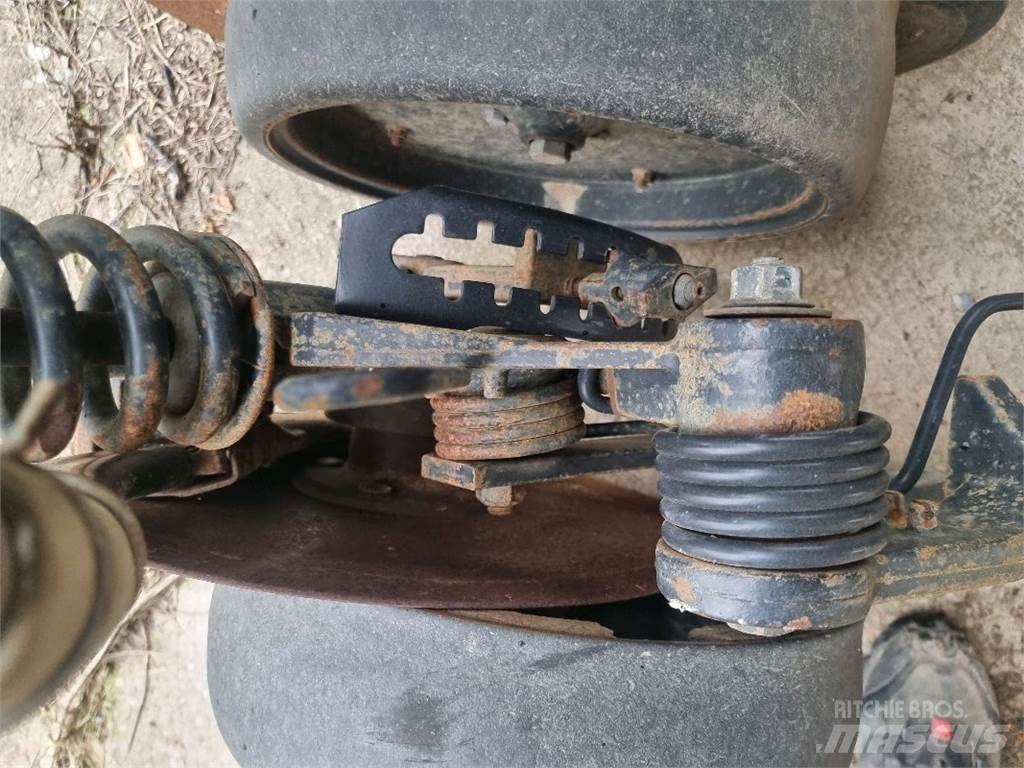 John Deere 750A Sonstige Landmaschinen