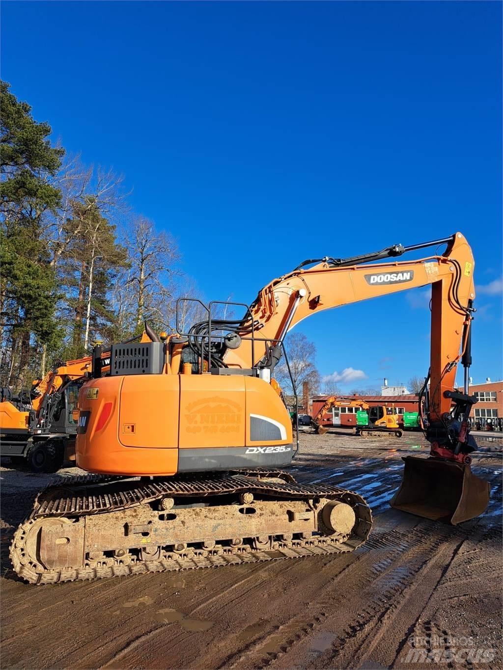 Doosan DX235LCR-5 Raupenbagger